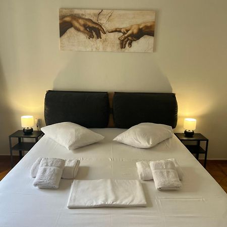 Apartment In เอเธนส์ ภายนอก รูปภาพ