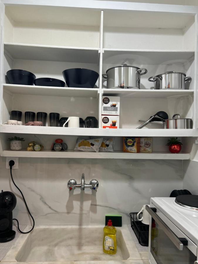 Apartment In เอเธนส์ ภายนอก รูปภาพ